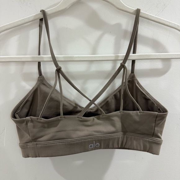 ALO YOGA Sunny Strappy Bra Gravel Gloss
Sz S - Picture 7 of 8